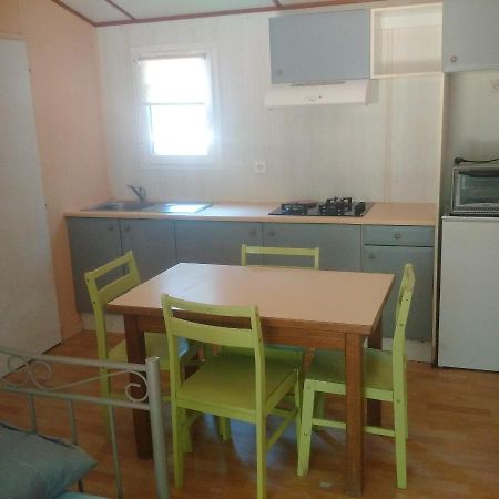 Mobilhome Lac De Vassiviere Faux-la-Montagne Екстер'єр фото